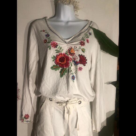 White Stag Tops - White stag Embroidered white shirt large